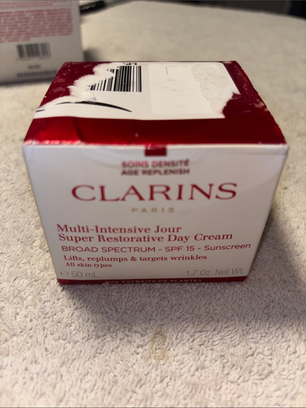 Clarins Multi-Intensive Day Super Restorative Cream - Red and White